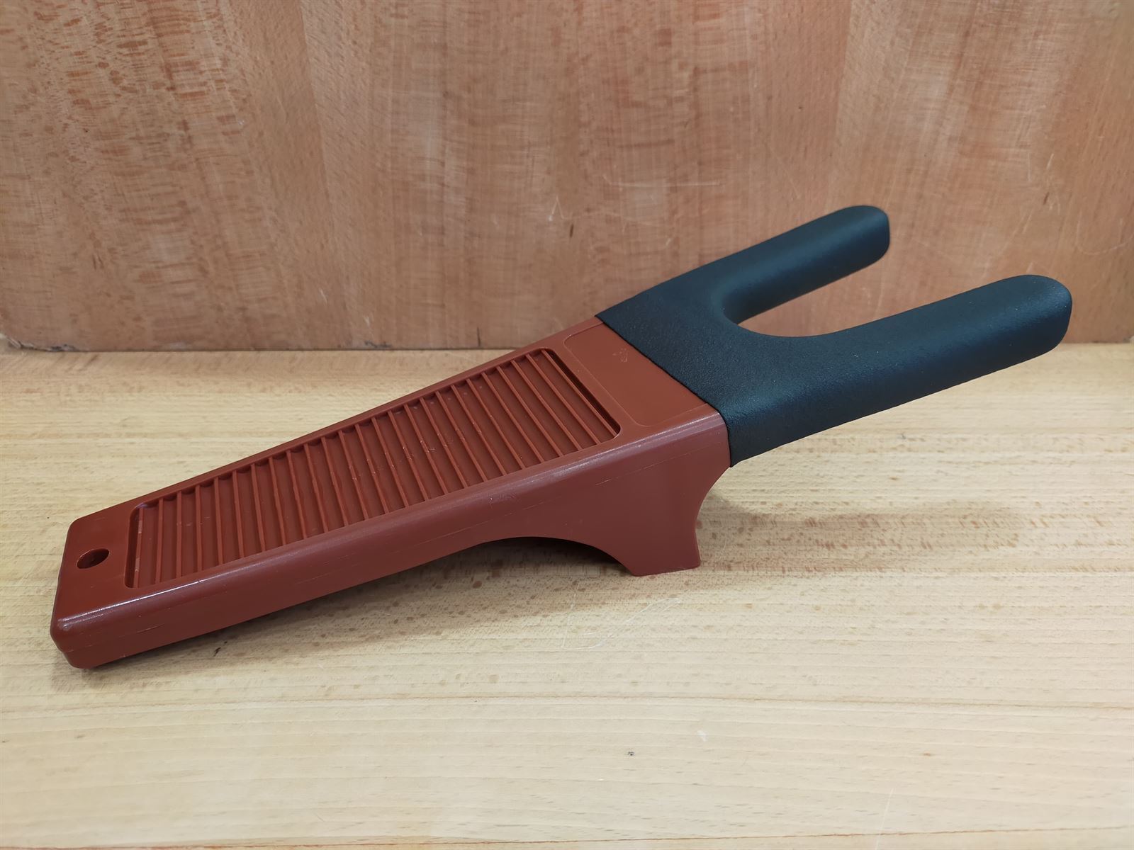 Sacabotas plástico con reborde de goma HH - Main Image